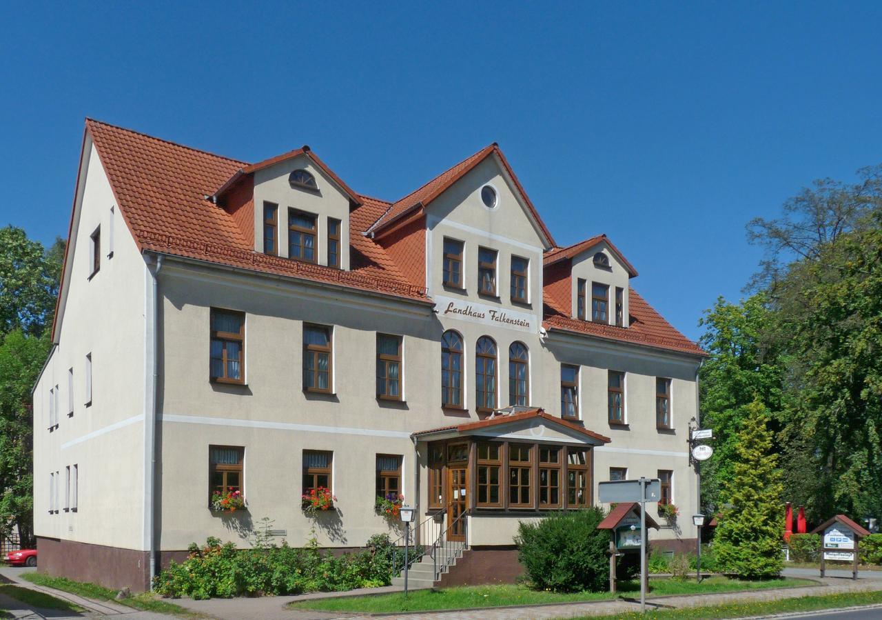 Landhaus Falkenstein Hotel Tambach-Dietharz Exterior photo